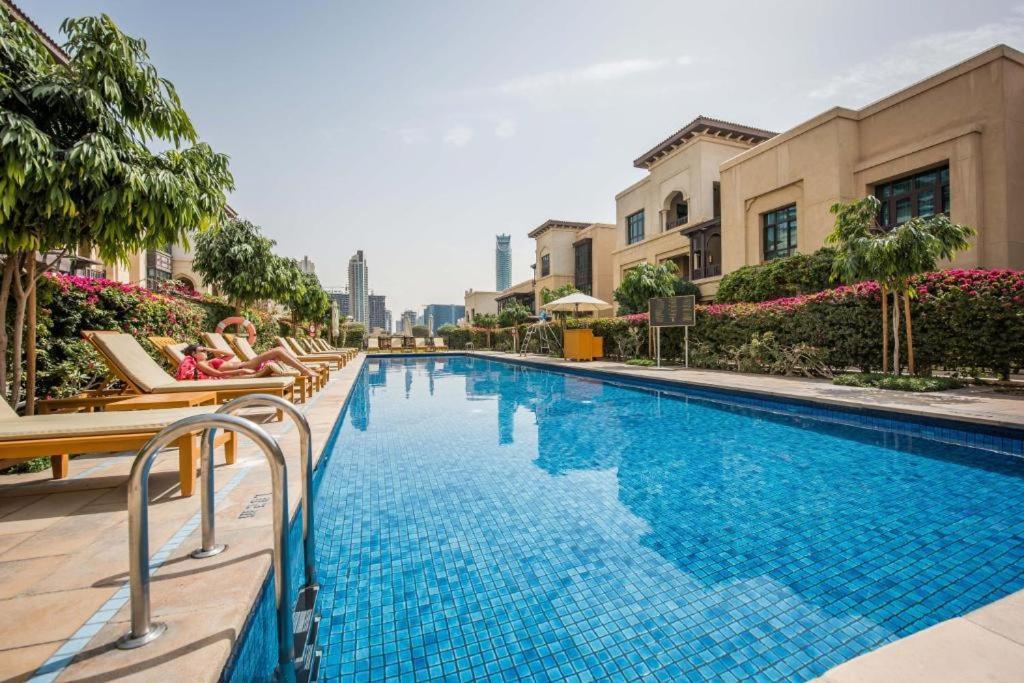 Bnbmehomes - Traditional Meets Modern In Downtown - 5041 Dubai Eksteriør bilde